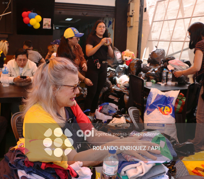 CENTRO ACOPIO AYUDA A VENEZUELA