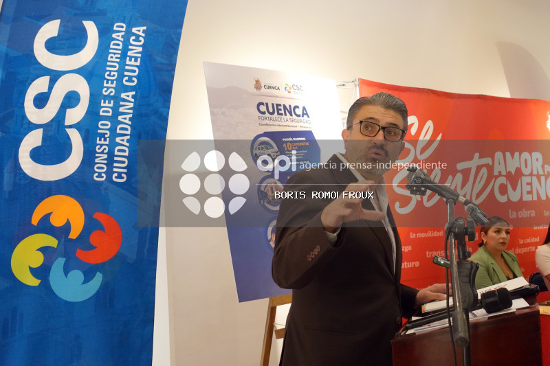 CUENCA-PRESENTO PREVENCION DE SEGURIDAD EN EL CANTON
