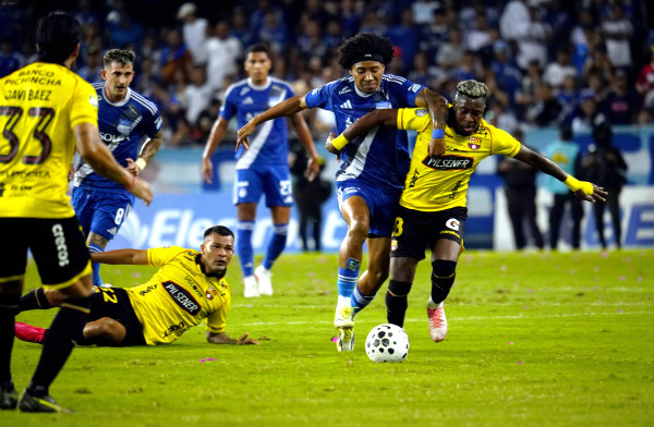 Emelec y Barcelona sellan tablas 0-0 en el Clásico