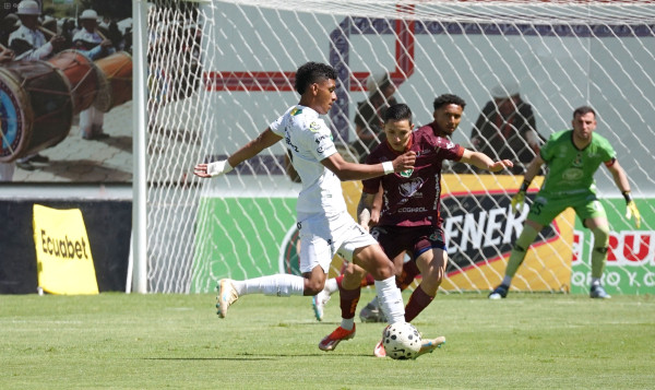 El Ponchito lucha por safarse del descenso