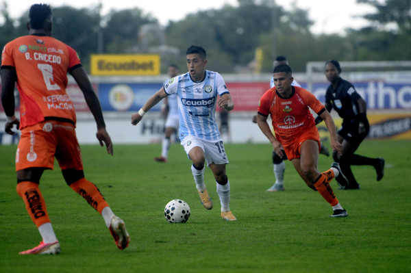 Libertad cerca a los mejores y City, al descenso