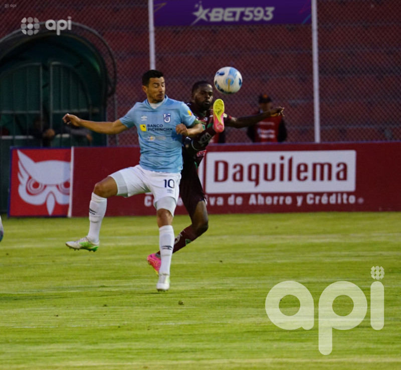 Chatoleí lucha por boleto de Libertadores
