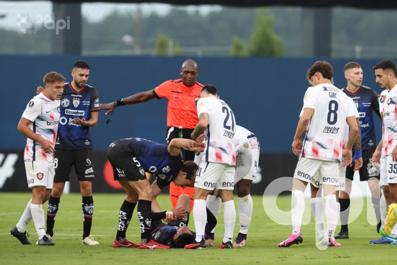 San Lorenzo detiene 2-0 a IDV