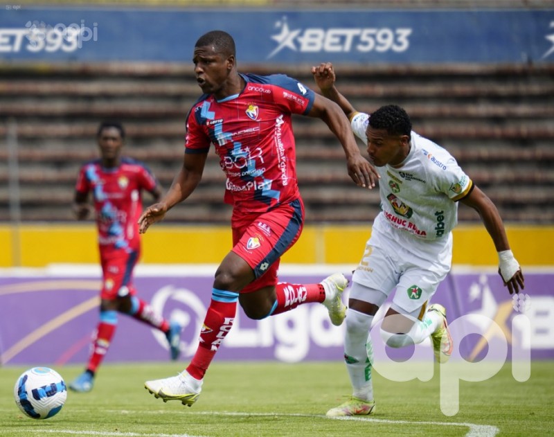 El Nacional frena 2-0 a Mushuc Runa en Quito