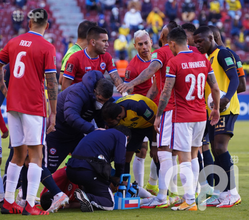 Chile y Perú se empeñan en el 0-0