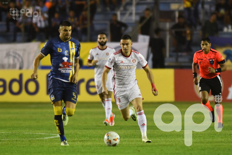 Internacional enreda 2-1 a Delfín en Manta