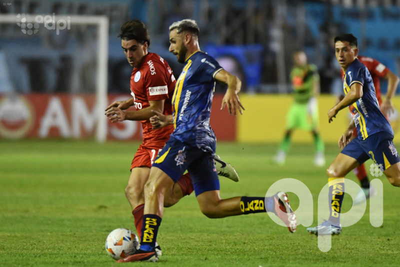 Delfín salva el 1-1 ante Belgrano en Manta