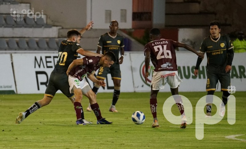 Mushuc Runa gana 1-0 y elimina a Cumbayá
