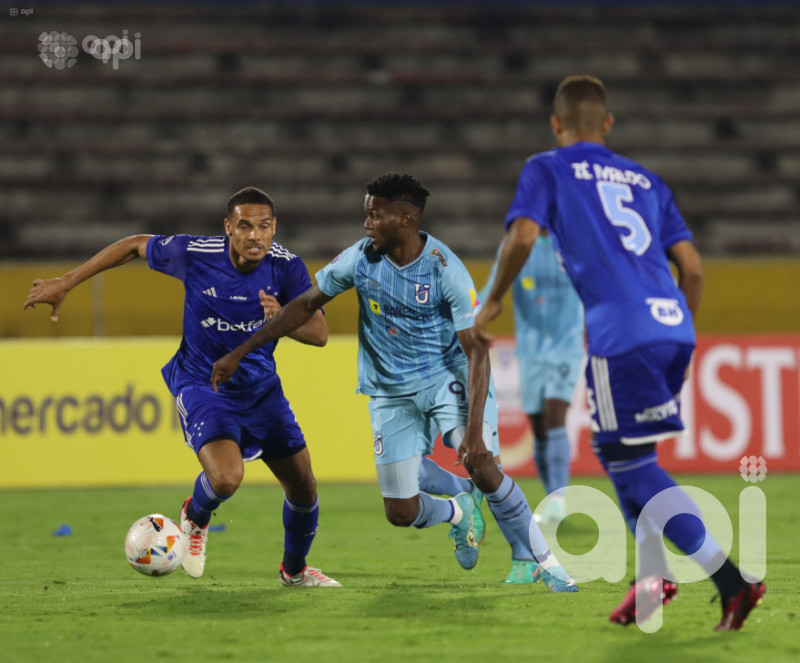 El Trencito se frena ante Cruzeiro