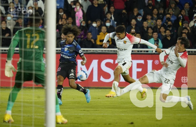 Independiente acaricia la tercera final continental