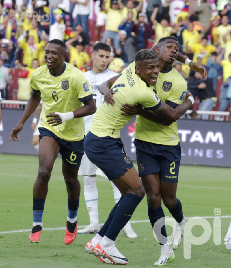 Ecuador a cuartos empata  0-0 a México