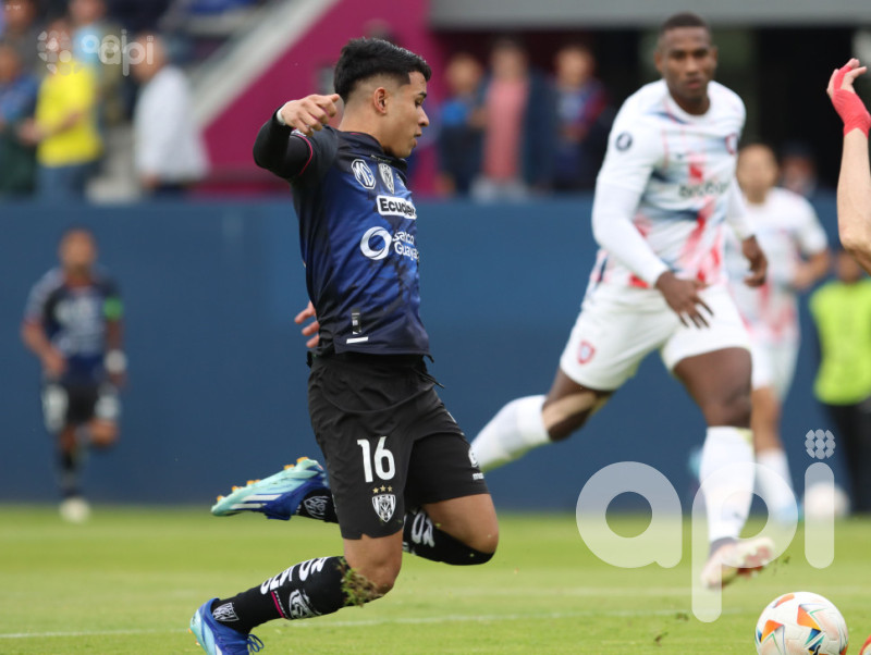 Independiente superó 2-0 a San Lorenzo