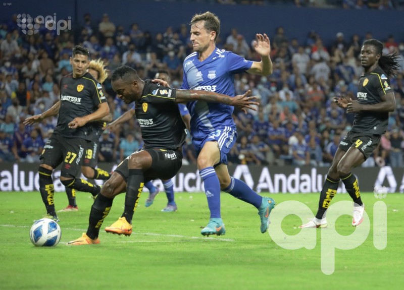Aucas elimina e Emelec en Guayaquil