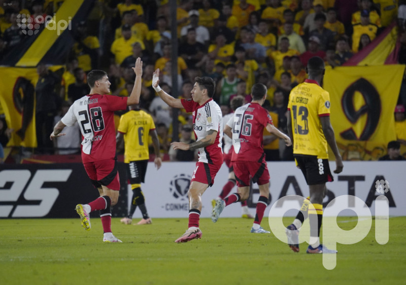 Millonario complica la vida copera' al Ídolo