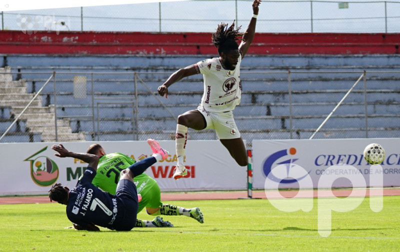 0-0: Mushuc Runa y U. Católica no se hacen daño