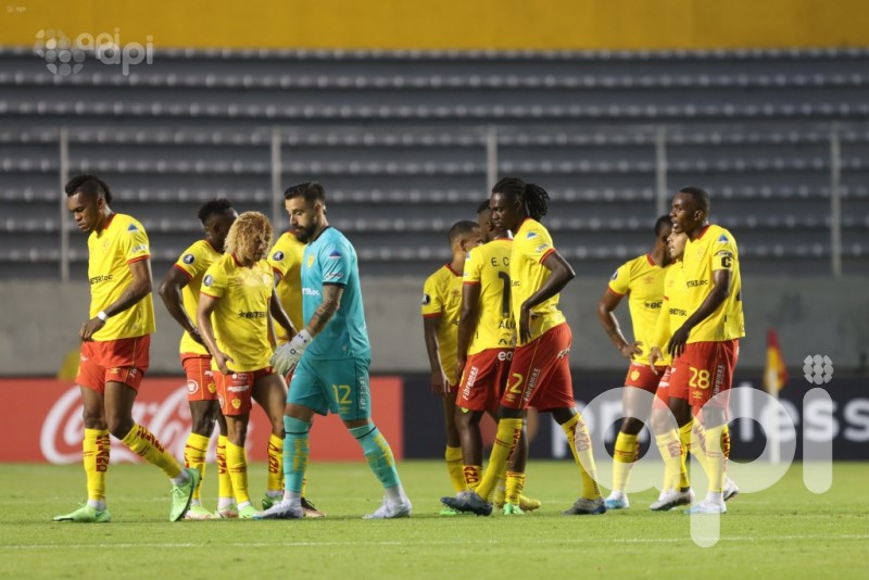 Papá se confía y pierde en Chile al final
