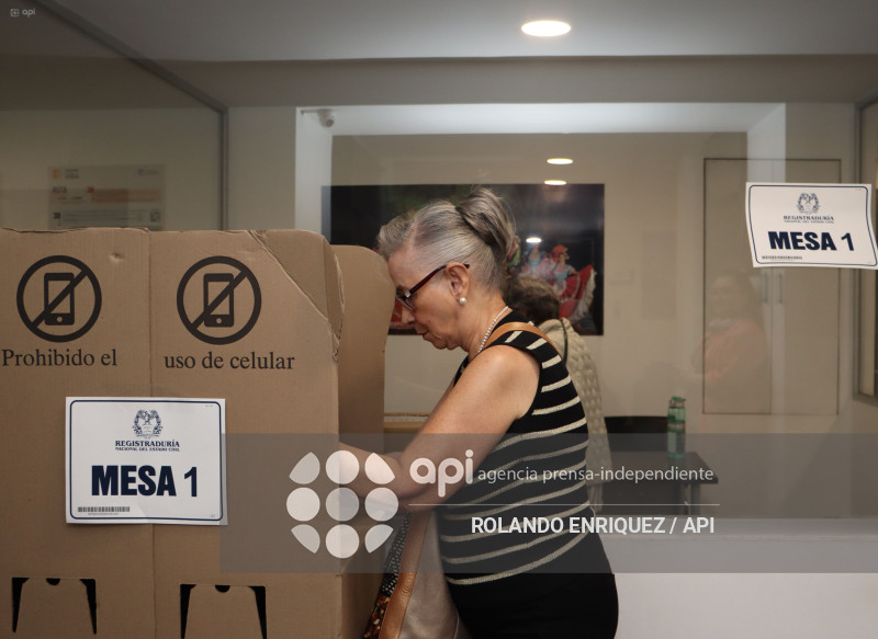 ELECCIONES CONSULADO COLOMBIA