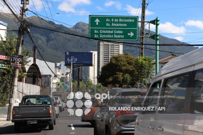 CONGESTION VEHICULAR QUITO
