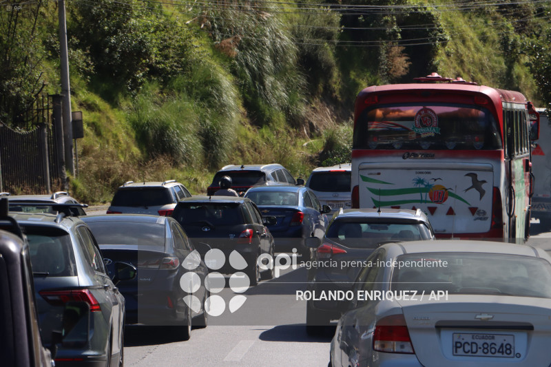 CONGESTION VEHICULAR QUITO