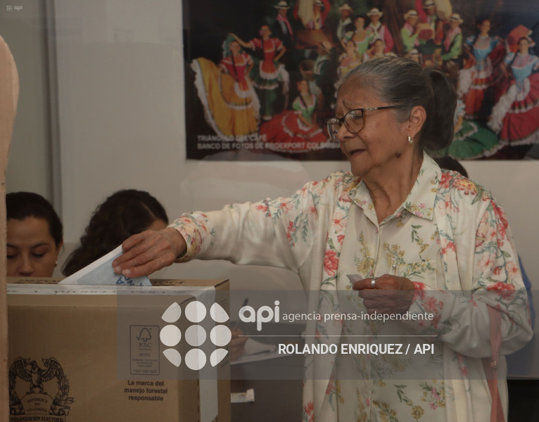 ELECCIONES CONSULADO COLOMBIA