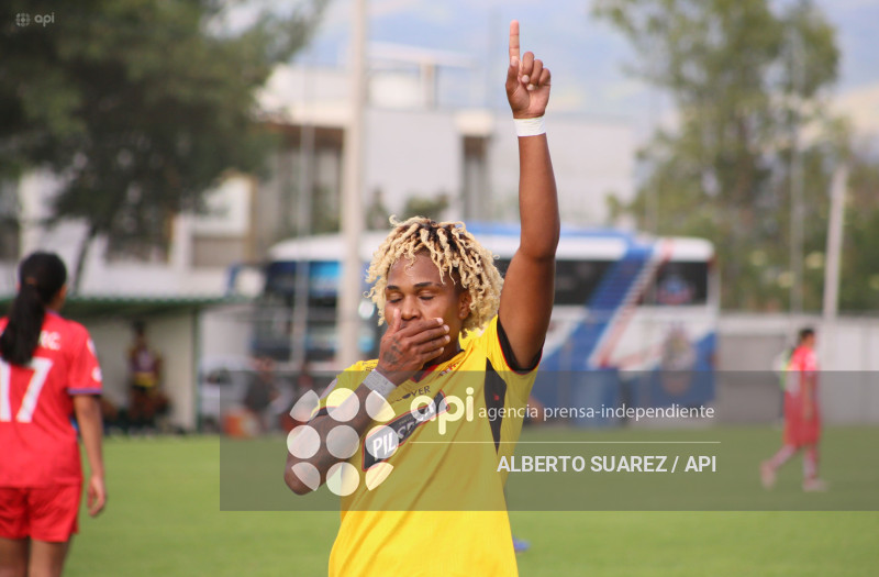 FBL SUPERLIGA FEMENINA EL NACIONAL VS BARCELONA
