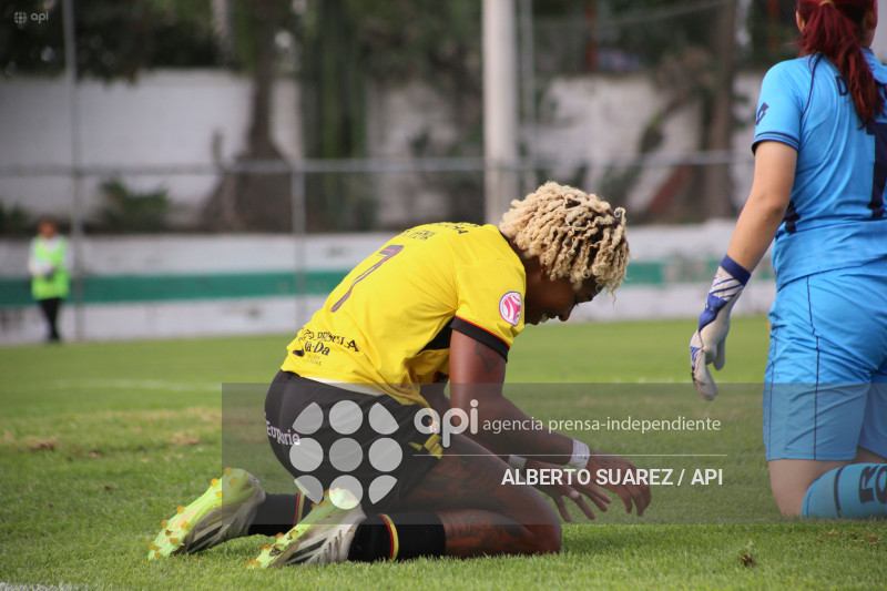 FBL SUPERLIGA FEMENINA EL NACIONAL VS BARCELONA