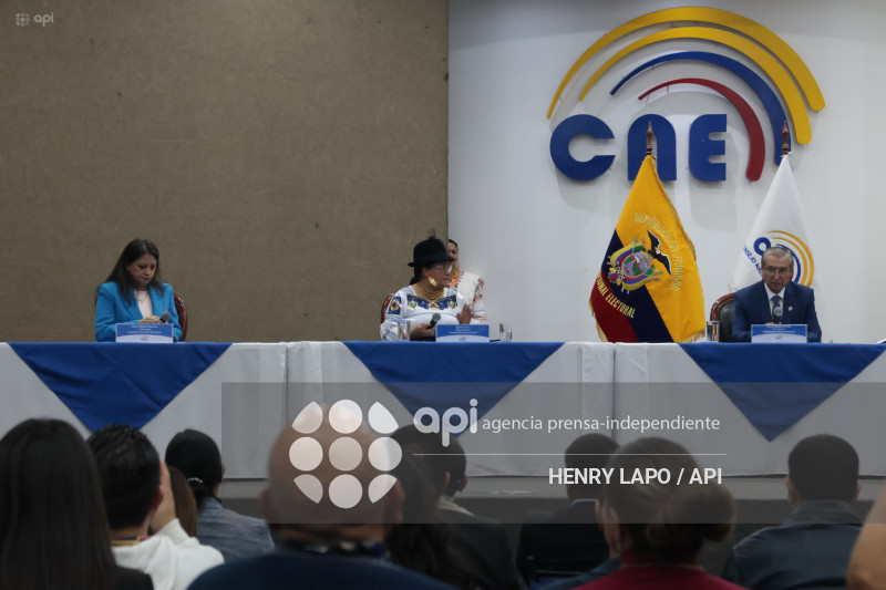 POSESION NUEVO PRESIDENTE CNE